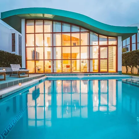 Villa In Albufeira With Pool Near Marina ヴィラ アルブフェイラ