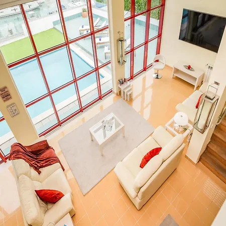 Superb Villa, Private Pool
